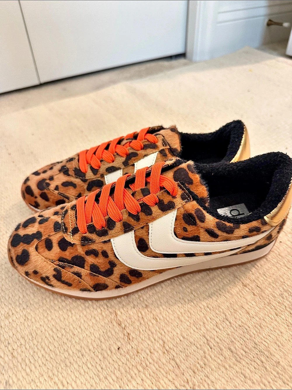 Dolce Vita Women's Leopard Print Sneakers Like New